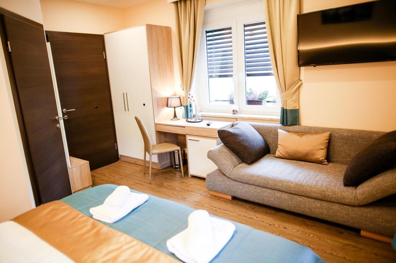 Guest House Vila Moj Mir Rateče Eksteriør billede